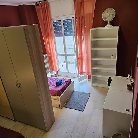 Guesthouse - Metro M1 Sesto Rondo Sesto San Giovanni Bagian luar foto