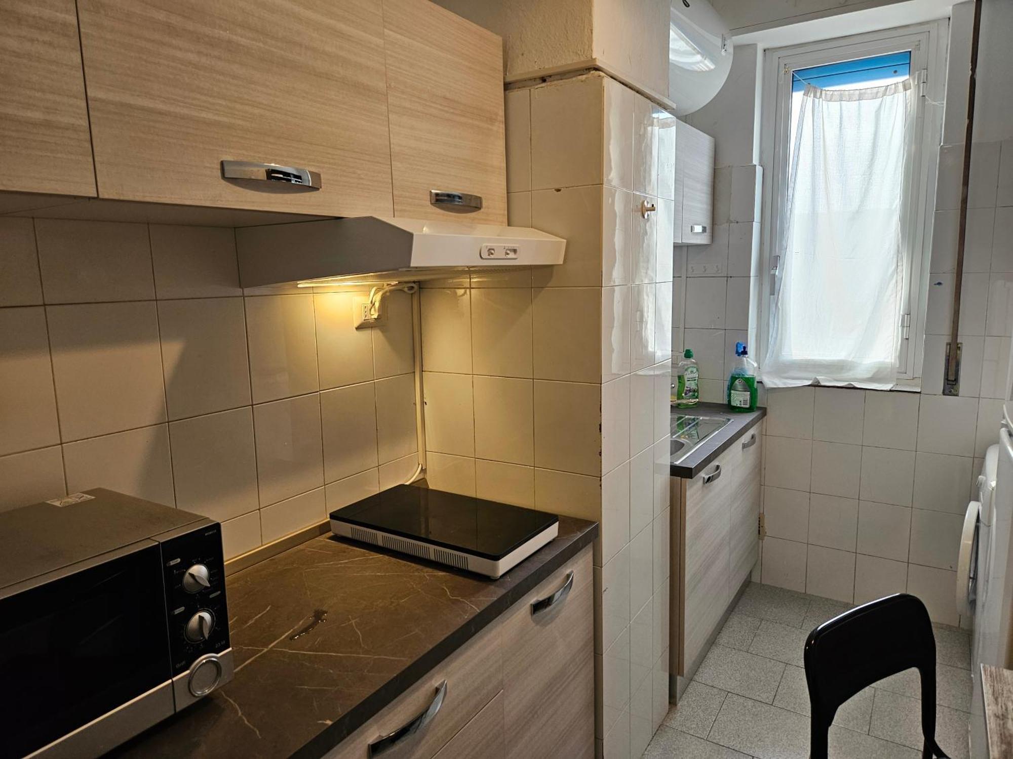 Guesthouse - Metro M1 Sesto Rondo Sesto San Giovanni Bagian luar foto