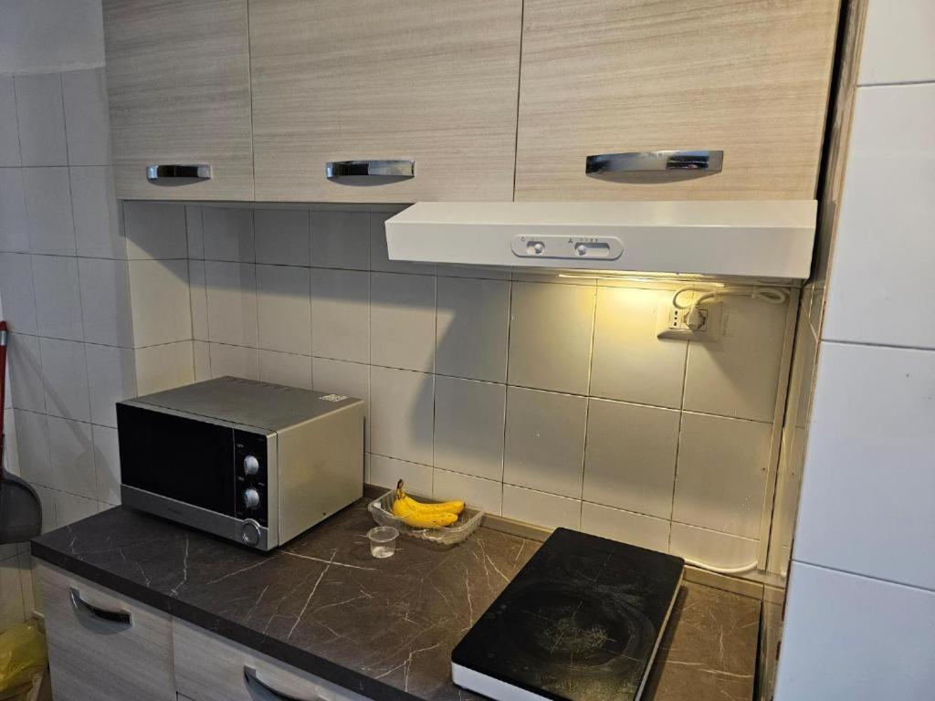 Guesthouse - Metro M1 Sesto Rondo Sesto San Giovanni Bagian luar foto